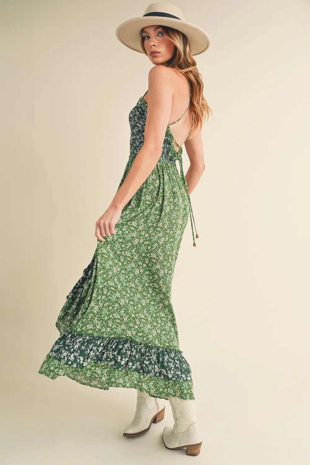 Aemi   Co Ditsy Floral Ruffled Hem Maxi Cami Dress