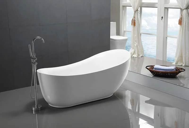 Anzzi Talyah Series 5.92 ft. Freestanding Bathtub in White