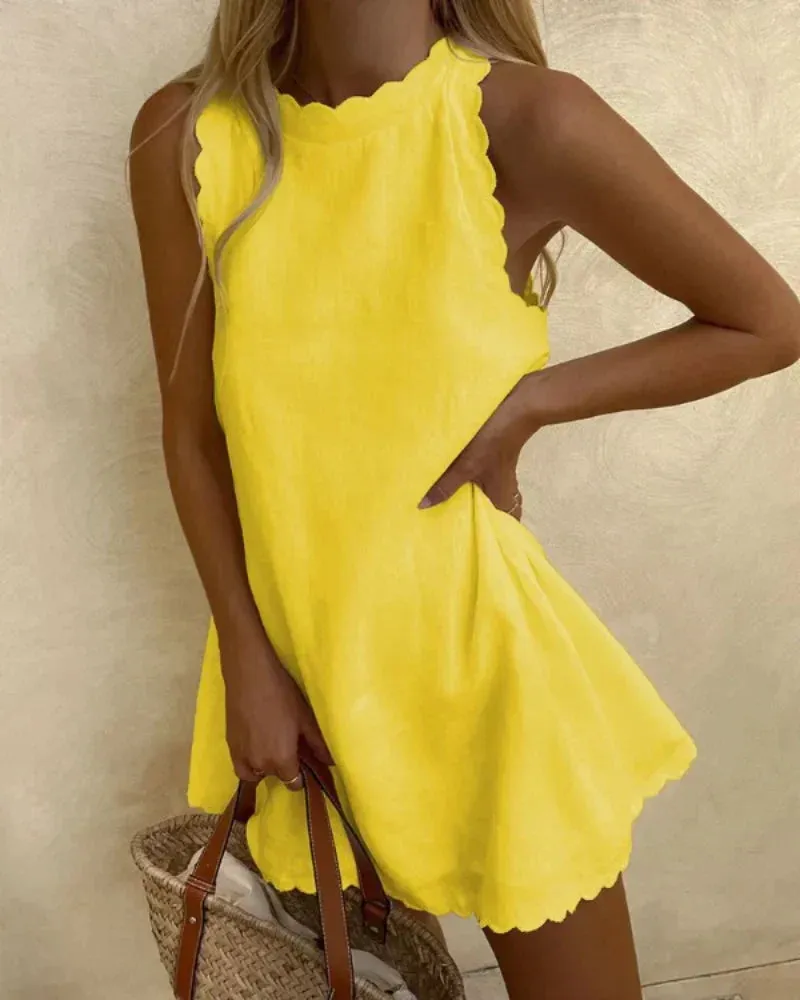 Berna | Sleeveless Scallop-Edge Dress
