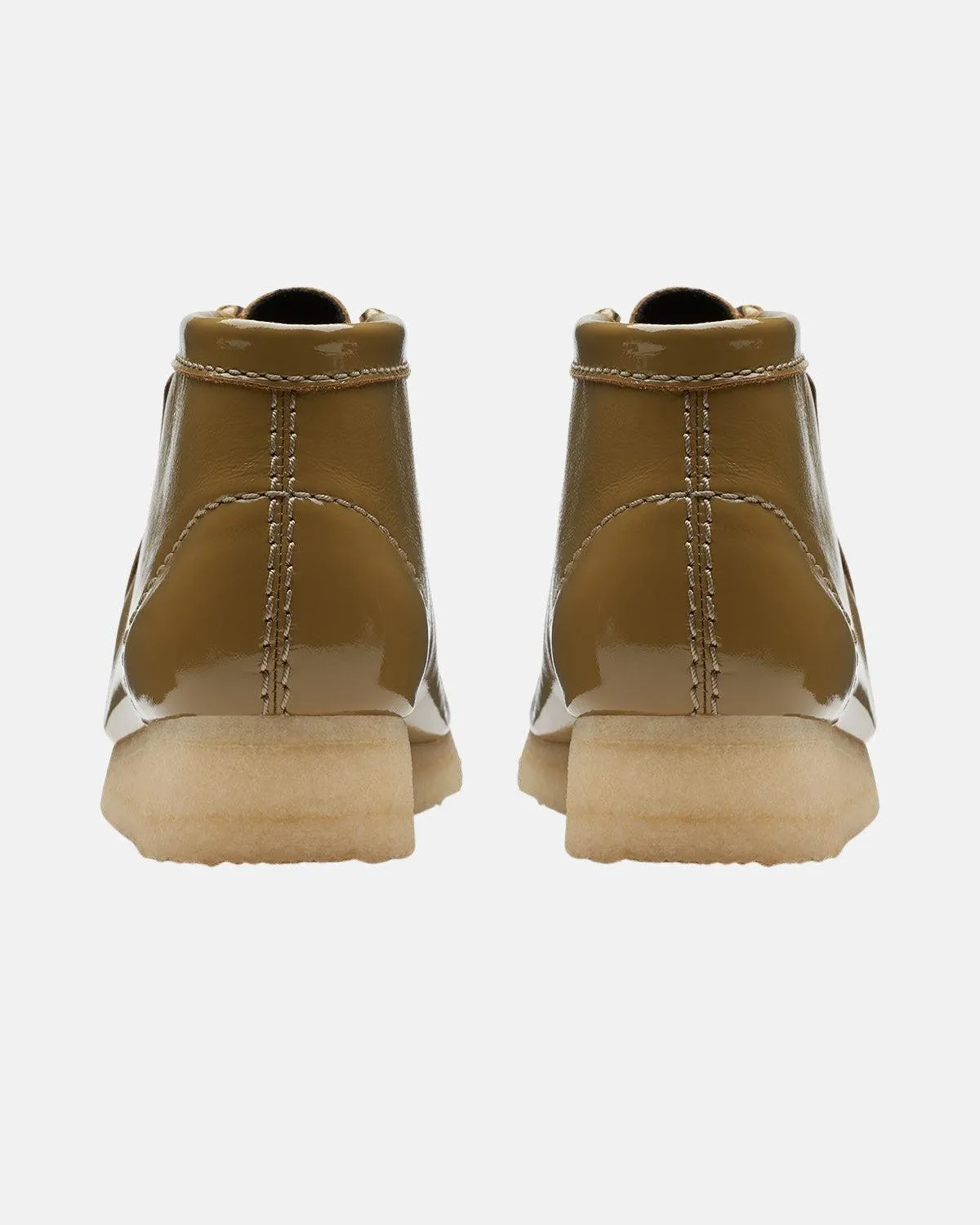 CLARKS ORIGINALS WOMENS WALLABEE BOOTS DARK OLIVE PATENT