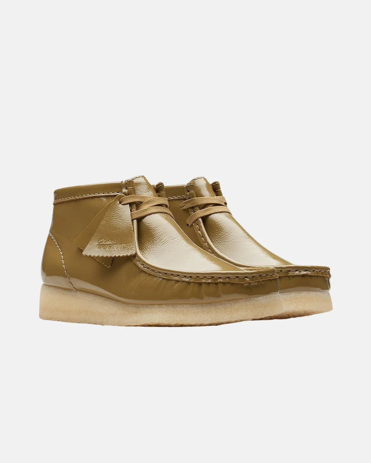 CLARKS ORIGINALS WOMENS WALLABEE BOOTS DARK OLIVE PATENT