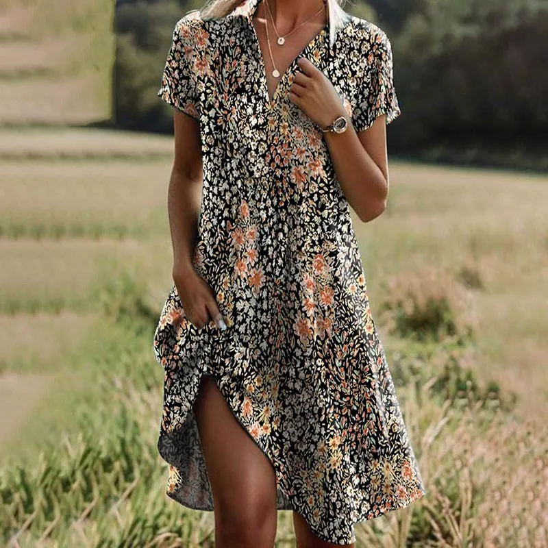 Clover™ | Vintage Floral Midi Dress