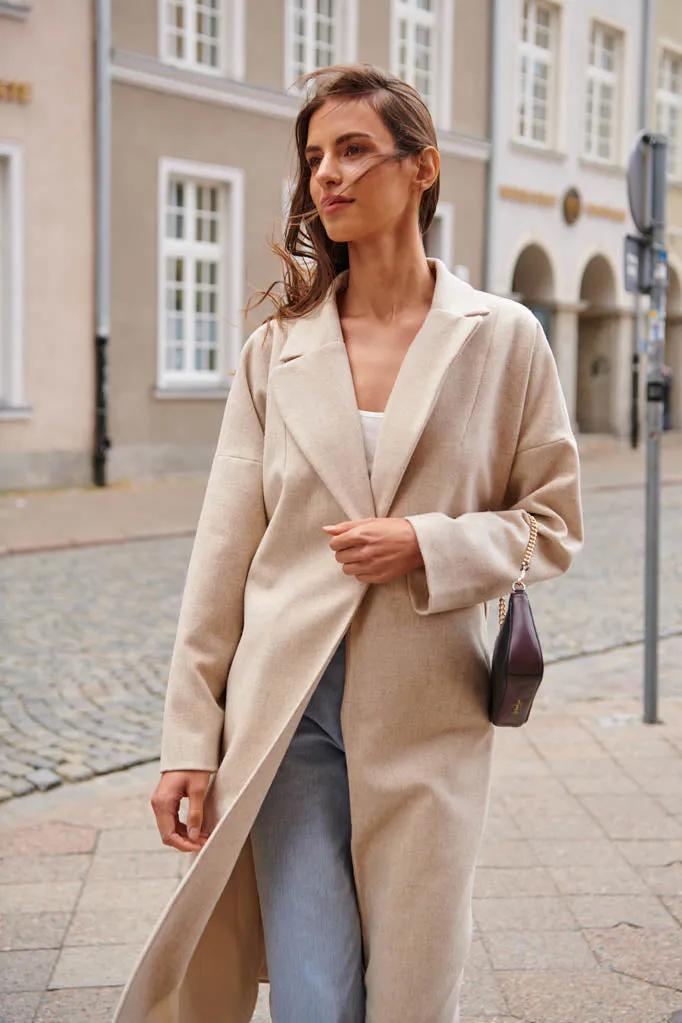 Flo tied coat