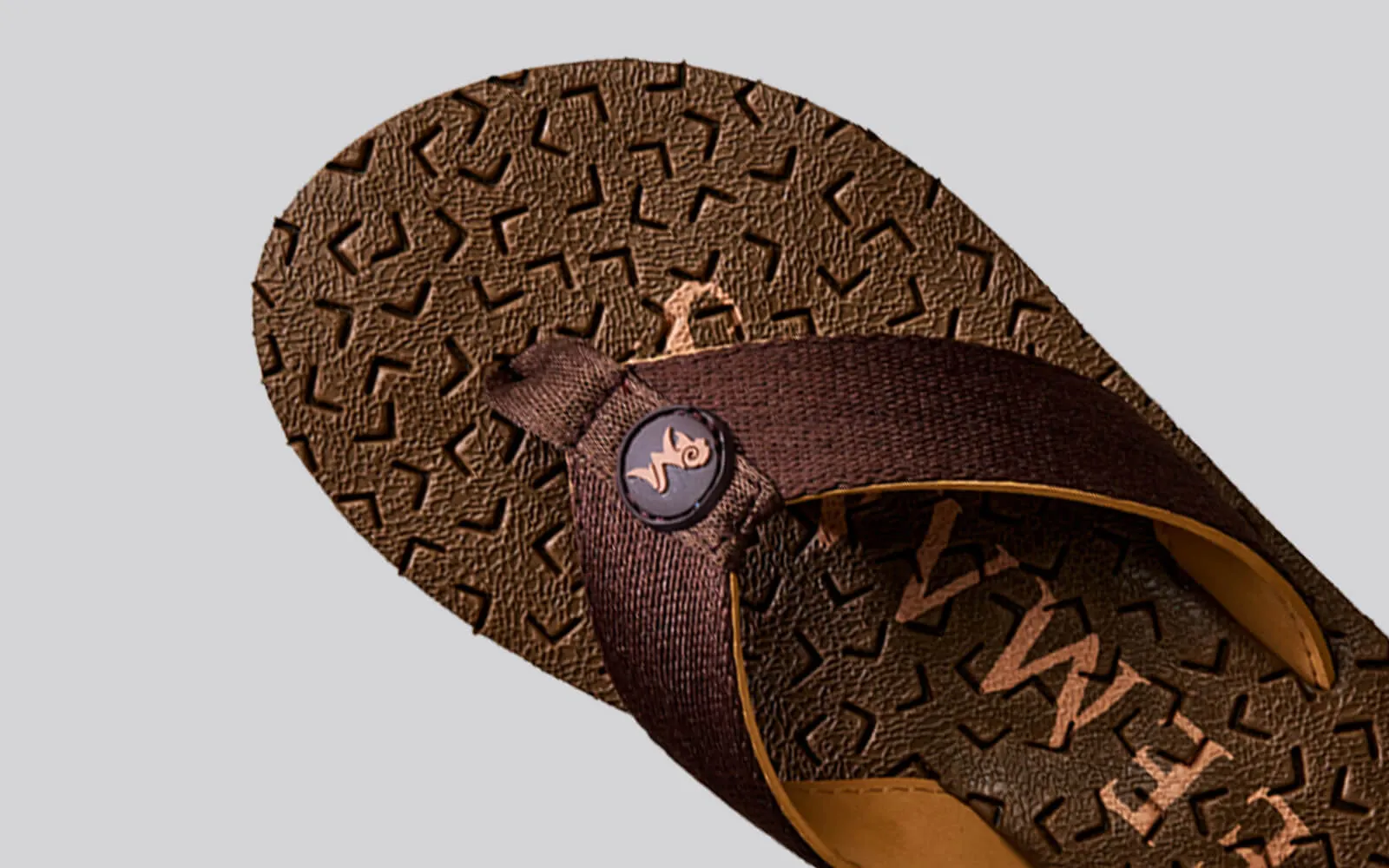 Float Ease Flips : Tan