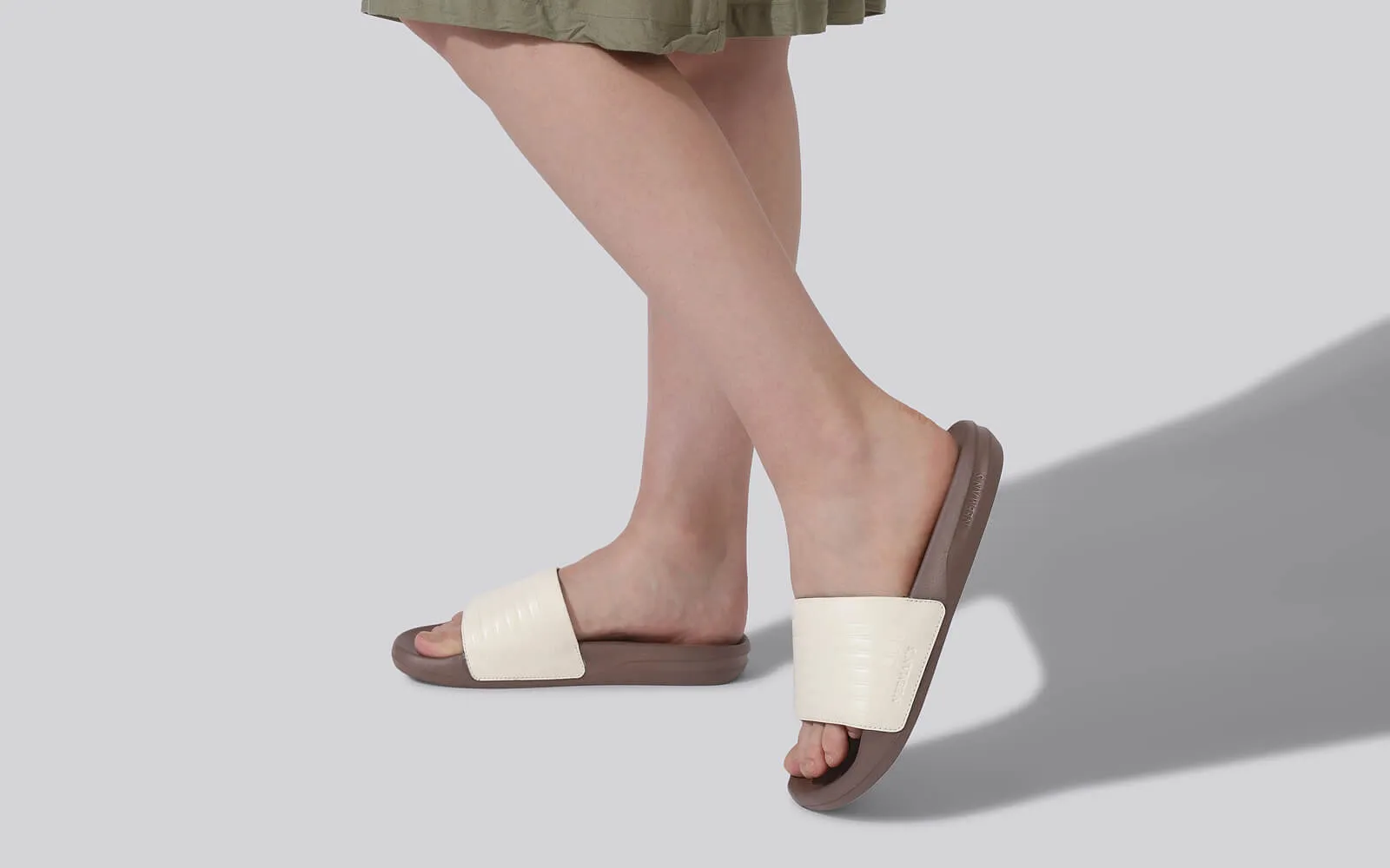 FootBed Slides for Women : Ivory Brown