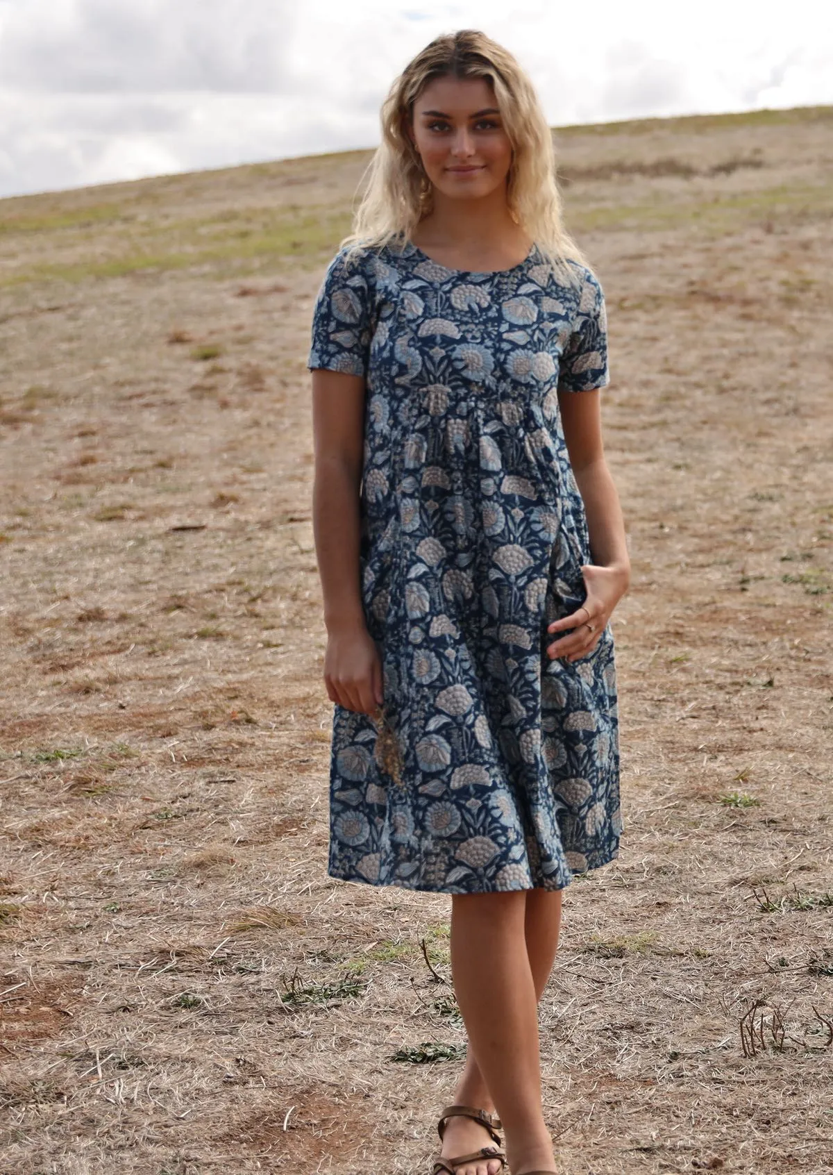 Frankie Dress Dahlia