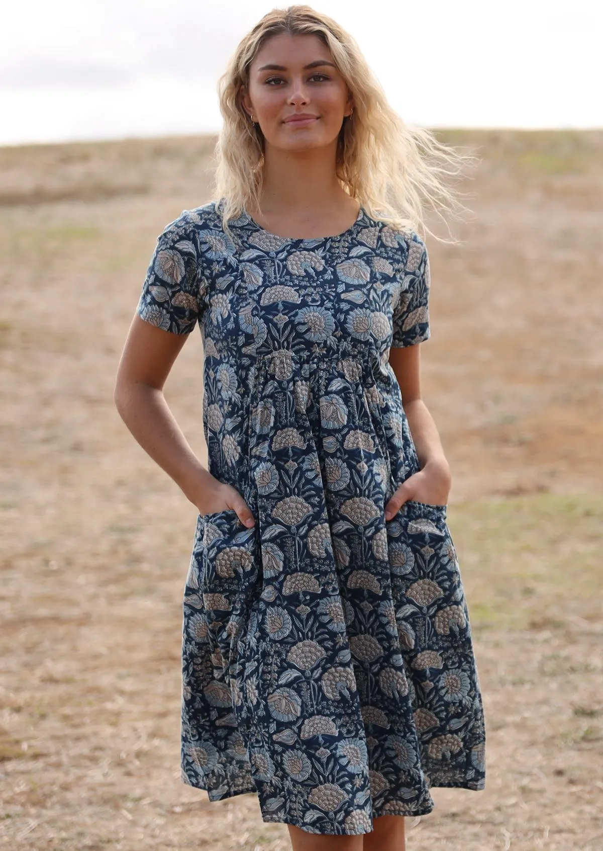 Frankie Dress Dahlia