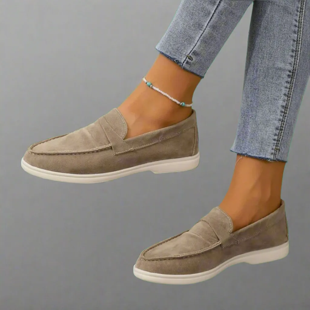 Hannah | Handmade elegant suede moccasins