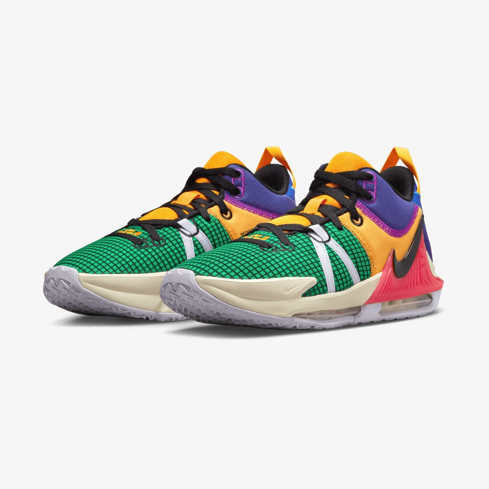 LeBron Witness 7 - 'Multi-Colour'