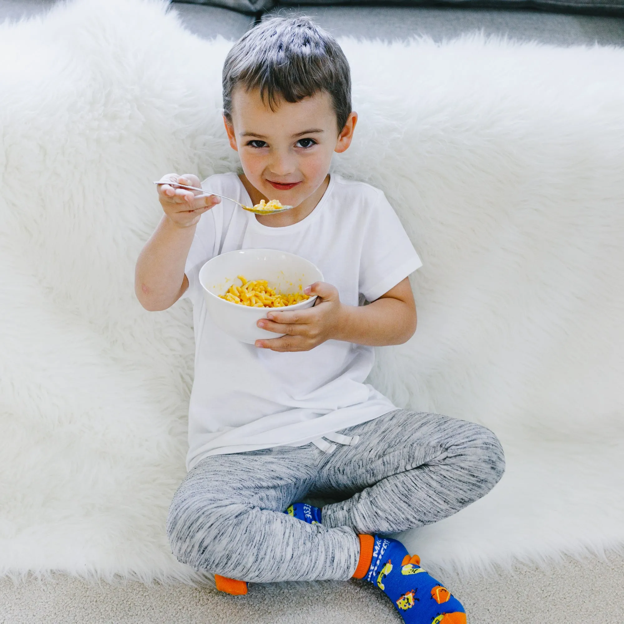Mac n' Cheese M/L Youth Cotton Blend Crew Socks