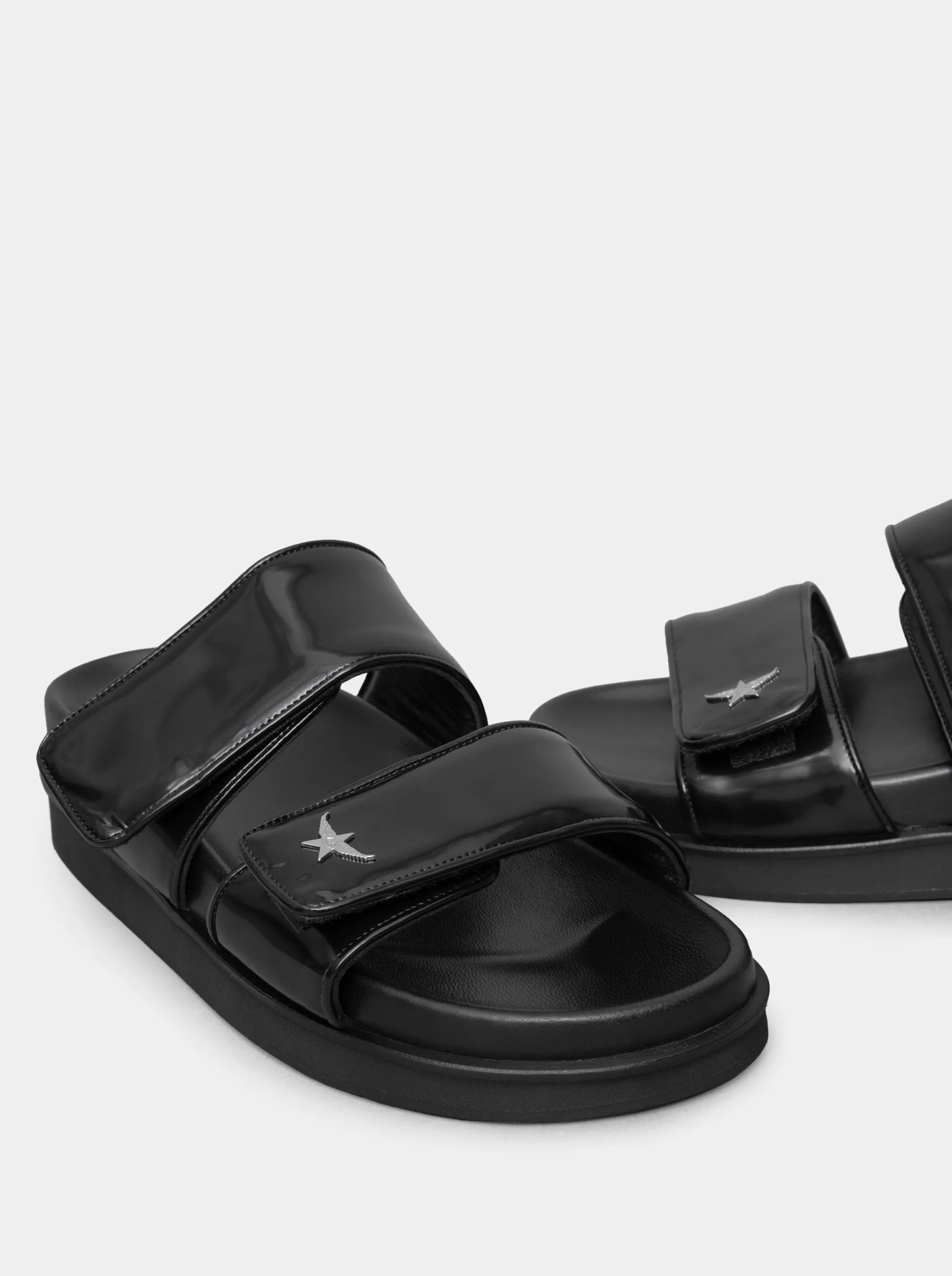 MASTER BLACK PATENT SLIPPERS