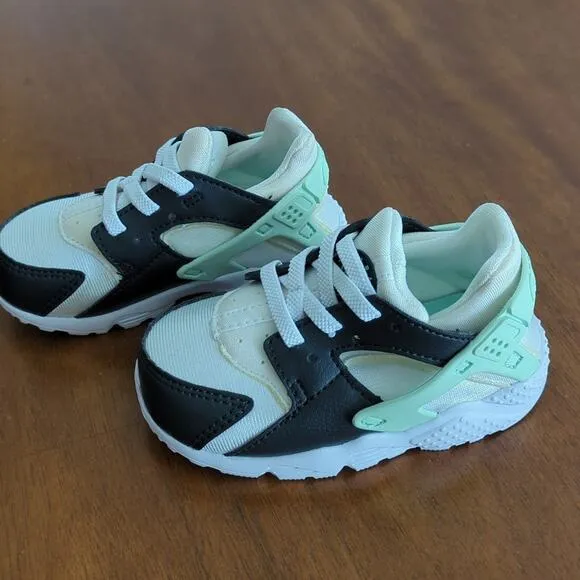 Nike Huarache Run Toddler's C6 White-Mint Foam-Off Noir new!!
