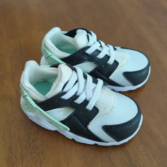 Nike Huarache Run Toddler's C6 White-Mint Foam-Off Noir new!!