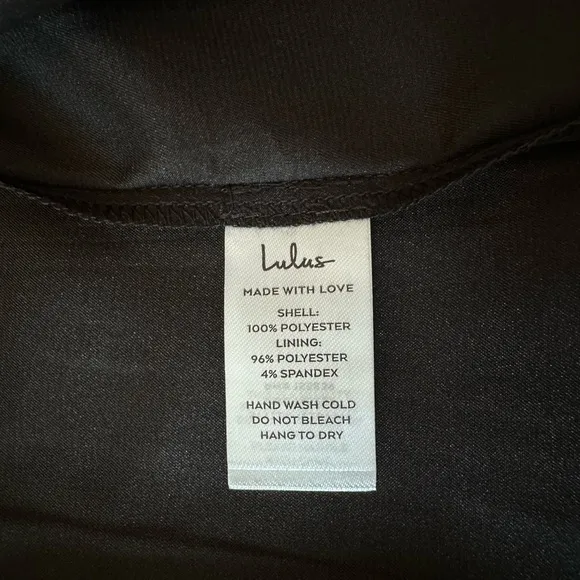 NWT Lulu’s Pretty Whimsical Butterfly Organza Dress Medium