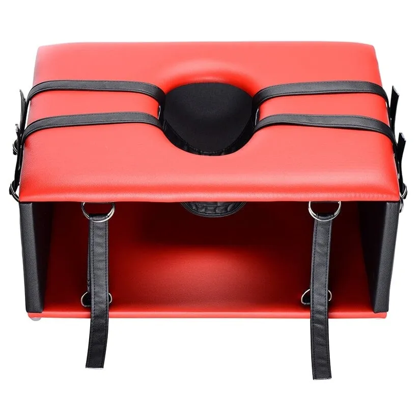 Queening Chair