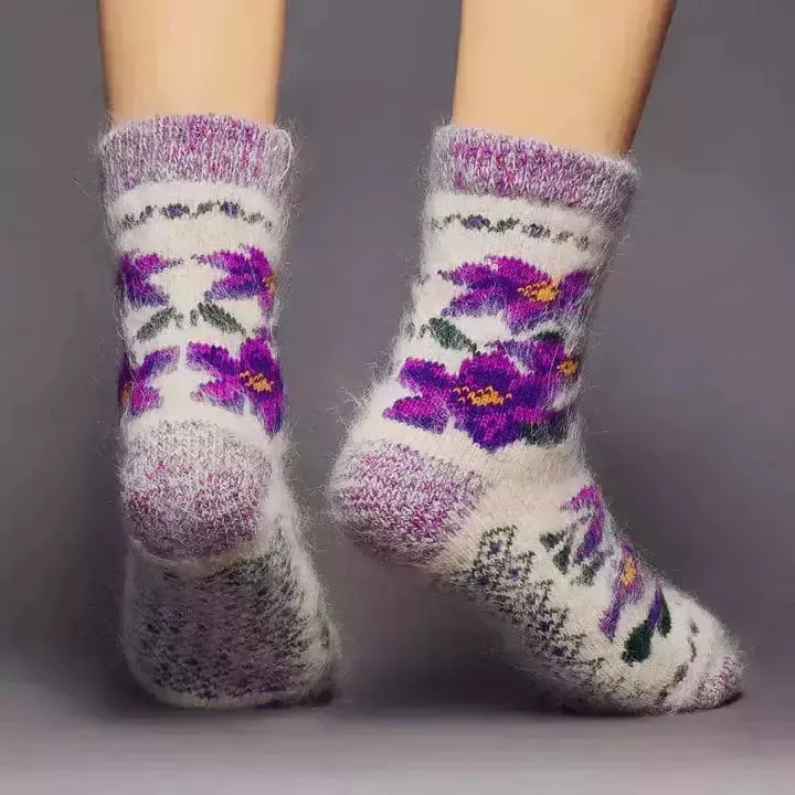Siberia Spirit Winter Violets Crew Socks