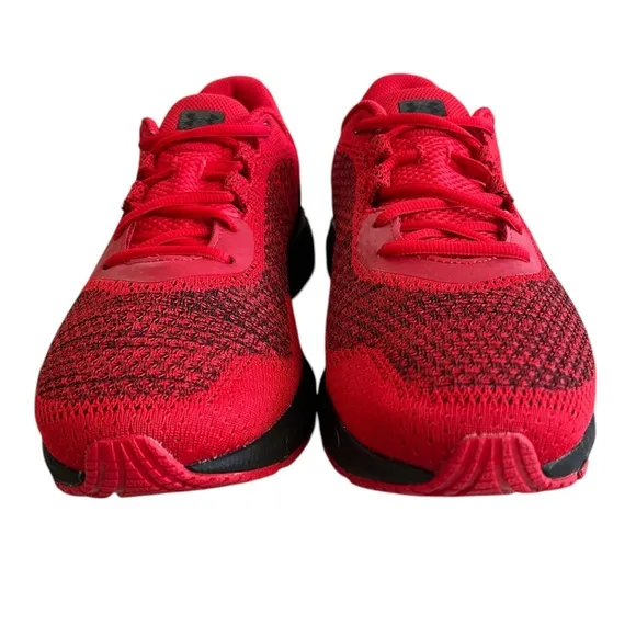 UNDER ARMOUR HOVR INTAKE 6