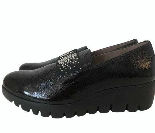 Wonders C33158LAK- Wedge Slip On
