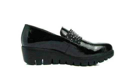 Wonders C33158LAK- Wedge Slip On